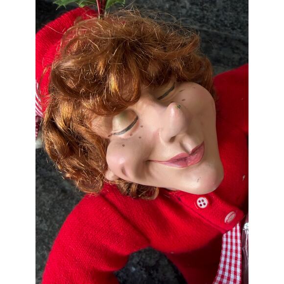 Vintage Rare Christmas Sitting Porcelain Shelf Elf with Bear & Candy Collectible - Picture 10 of 14